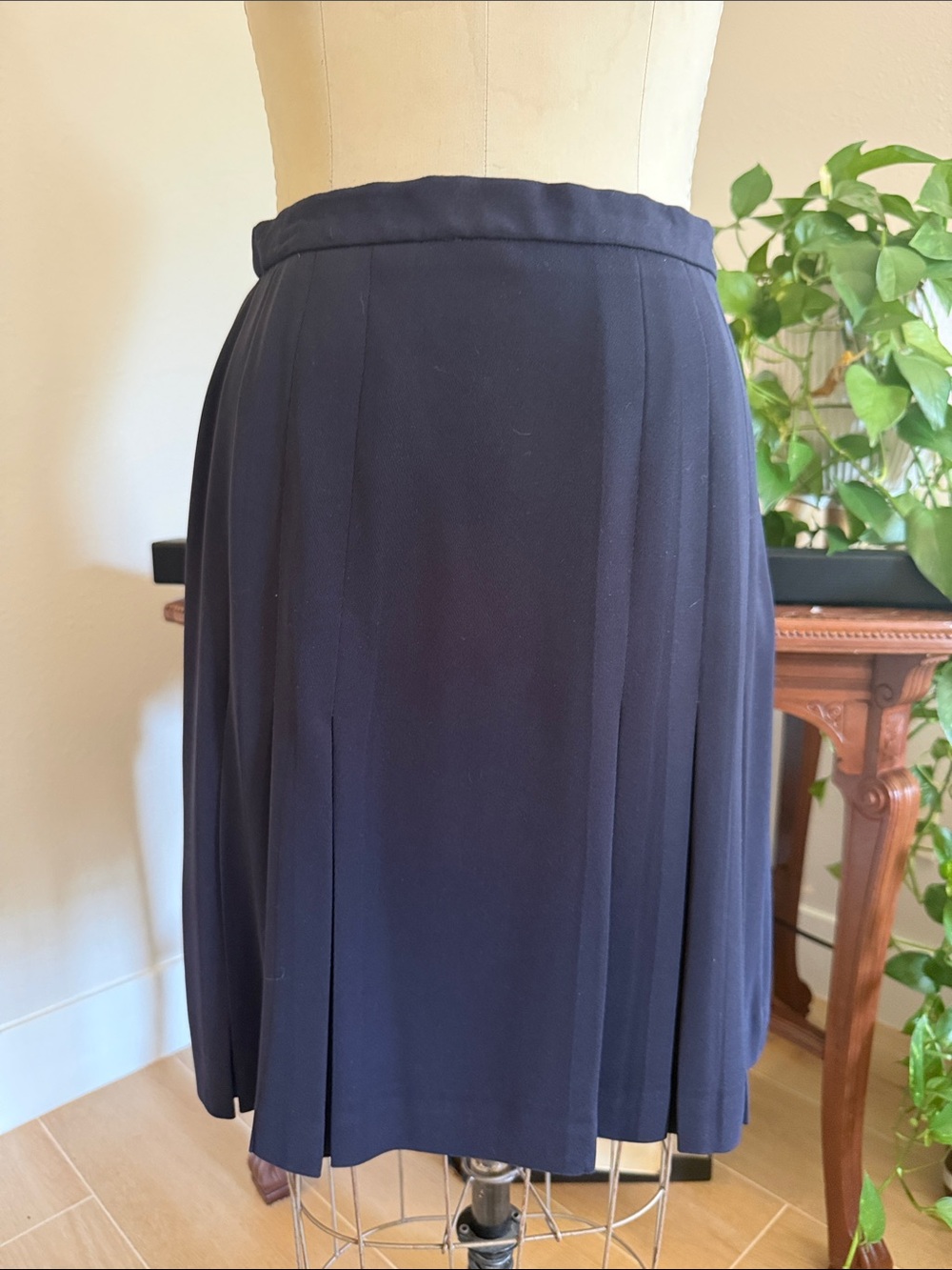 Vintage Jones Wear Navy Pleated Midi Skirt